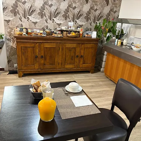 Hotell De Lamagistère