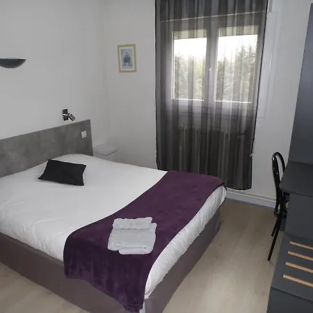 De Hotel 2*